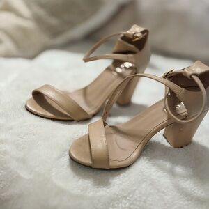 Elegant Tan Women's Heels